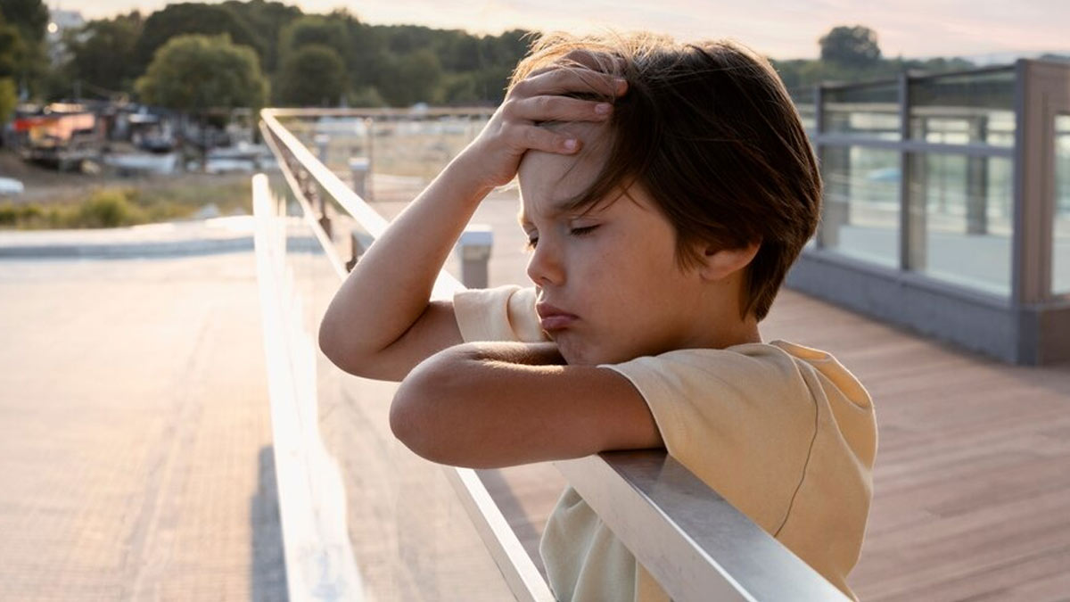 Heat Illness: Here Are 7 Tips To Protect Your Child From Heat-Related Issues