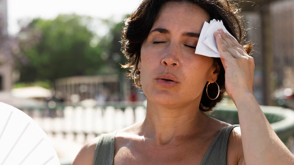 Heatwave Alert: Expert Explains Heat Stroke And Everything You Should ...