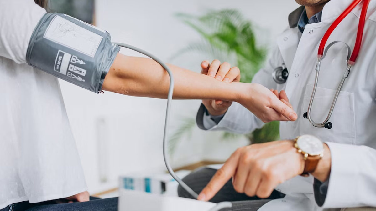 Hypertension: Here's How You Can Identify It In Teens And Adolescents 
