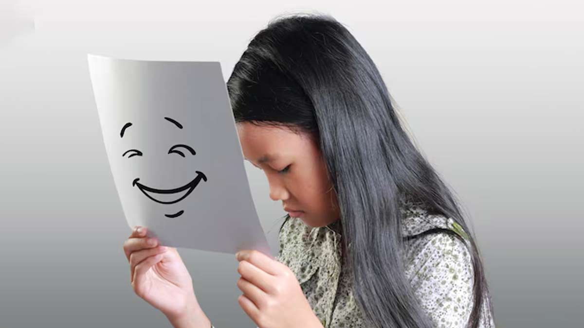 smiling depression symptoms 