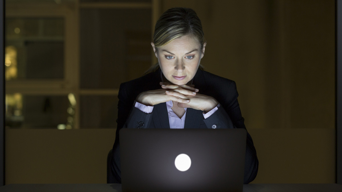 Are You Addicted To Your Work? Expert Explains Work Addiction, Its Signs, And How To Deal With It