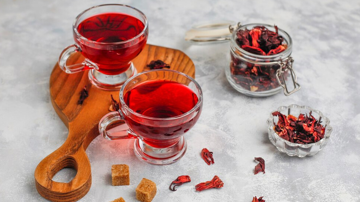 बालों और स्किन के लिए केसर ड्रिंक की रेसिपी और फायदे | Health benefits of Saffron Drink for Hair and Skin in Hindi