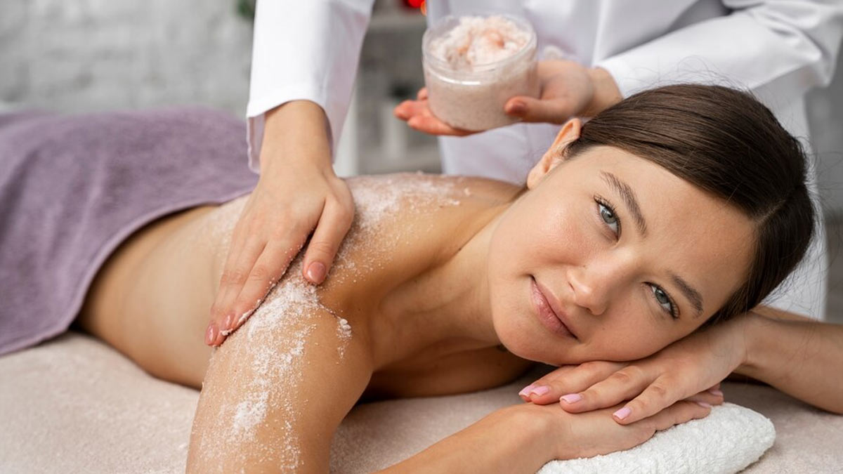 Pamper Your Skin: Why You Need Body Polishing And How To Do It At Home