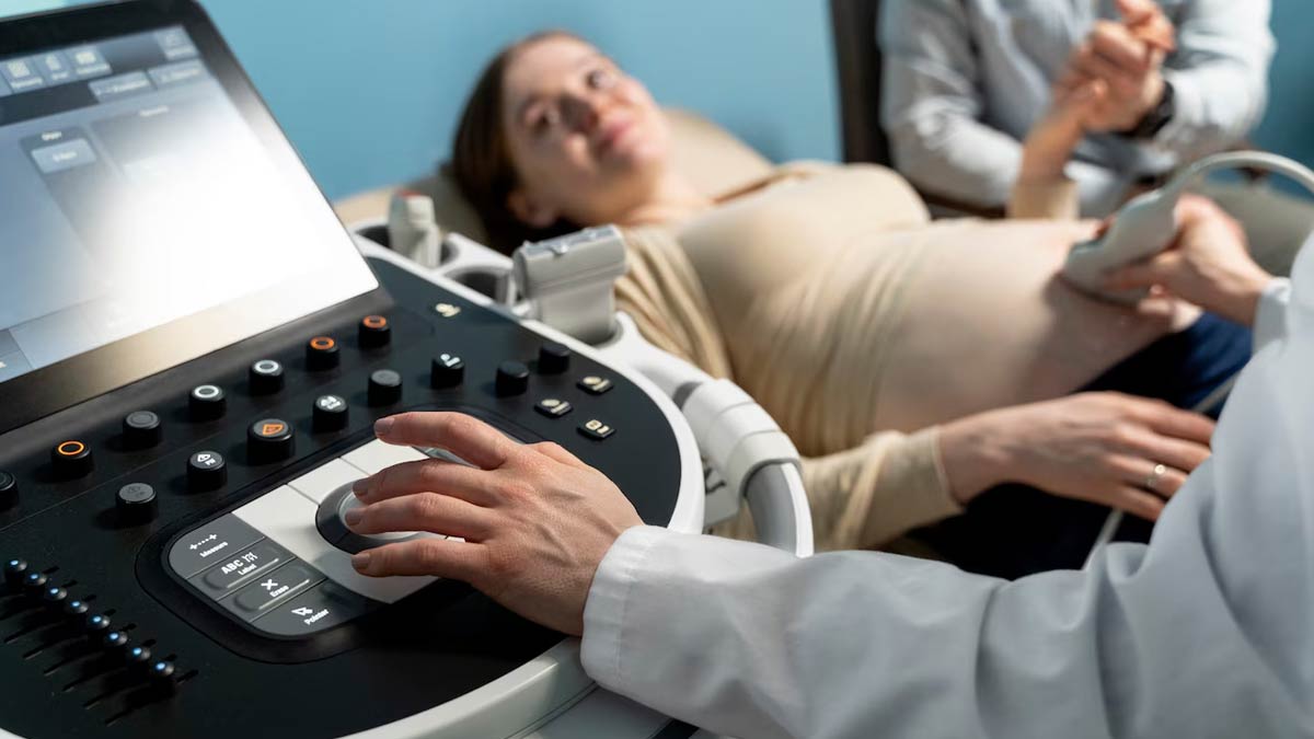 IVF twin pregnancy complications in Hindi 