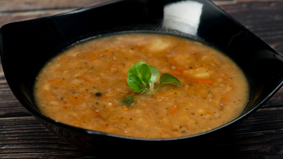 Hearty And Healthy: Learn The Benefits Of Kala Chana Soup And How To Make It