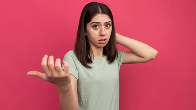 मिसकैरेज होने के बाद इंफेक्शन होने पर दिखाई दे सकते हैं ये 4 लक्षण, जानें डॉक्टर से 