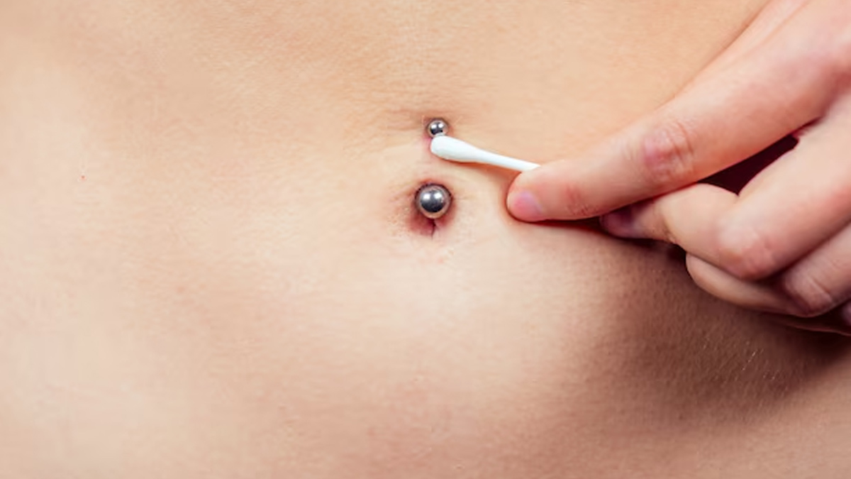 belly button piercing infection