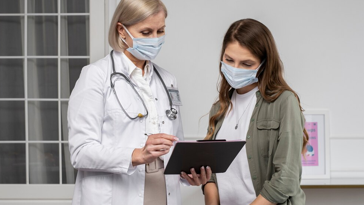 consulting-with-doctor