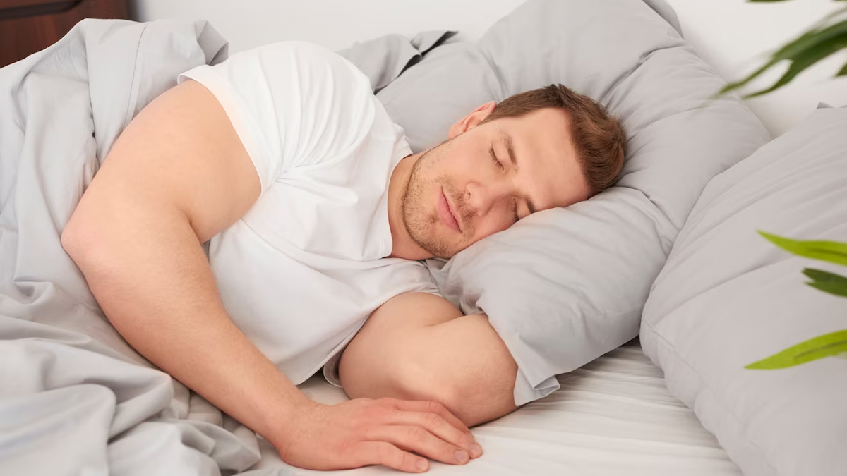 How To Sleep After Cataract Surgery In Hindi