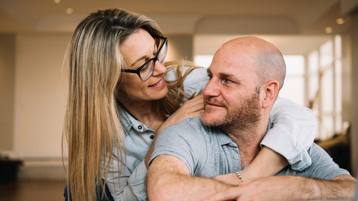 Is It Safe To Have Unprotected Sex After Menopause Know From Doctor In Hindi