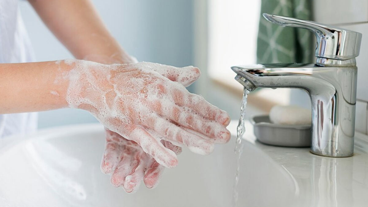 Can Washing Your Hands Too Often Cause Rash?