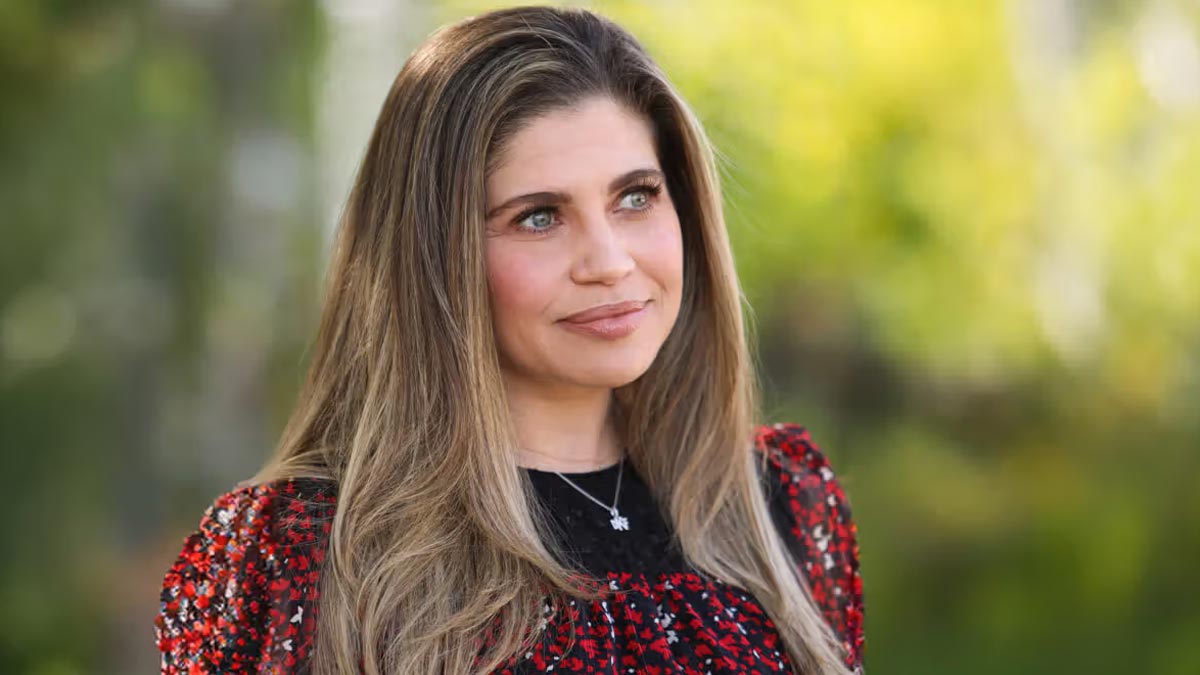 Danielle Fishel On Discussing Her Cancer Diagnosis With Her Kids; Guide To Talking With Children About Cancer