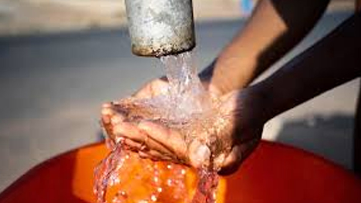 Over 200 Fall Ill from Water Contamination in Noida: Tips to Stay Safe This Monsoon