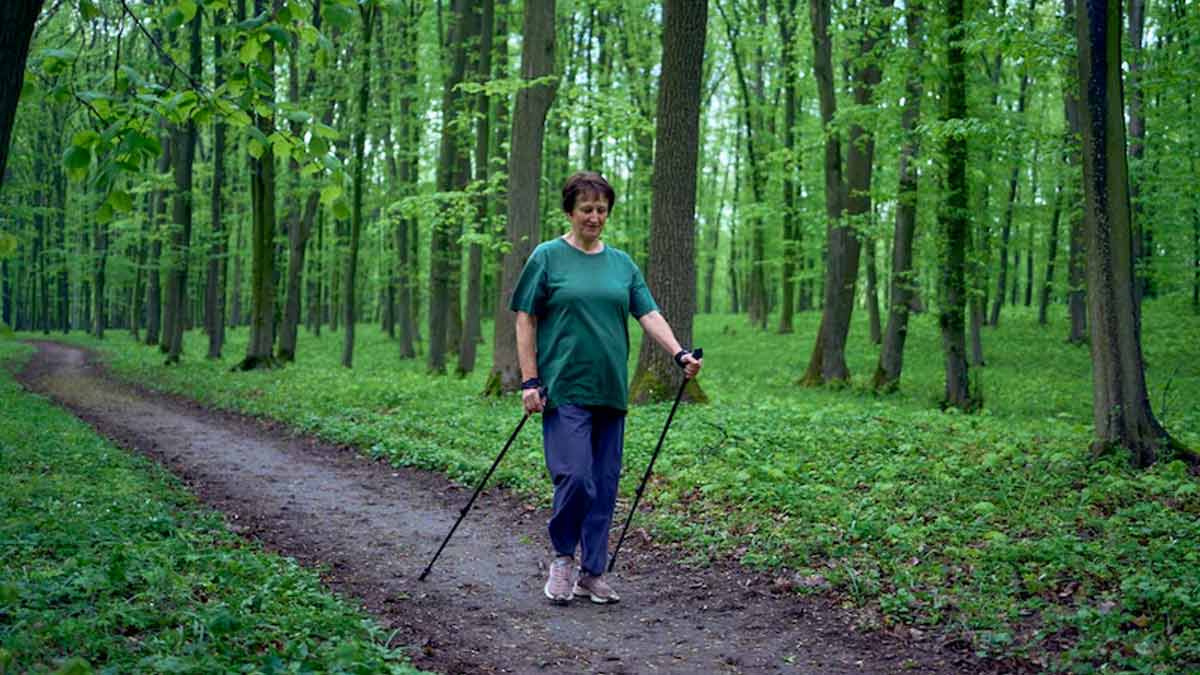 Boost Your Heart Health With A Nordic Walk: Benefits And How To Begin 