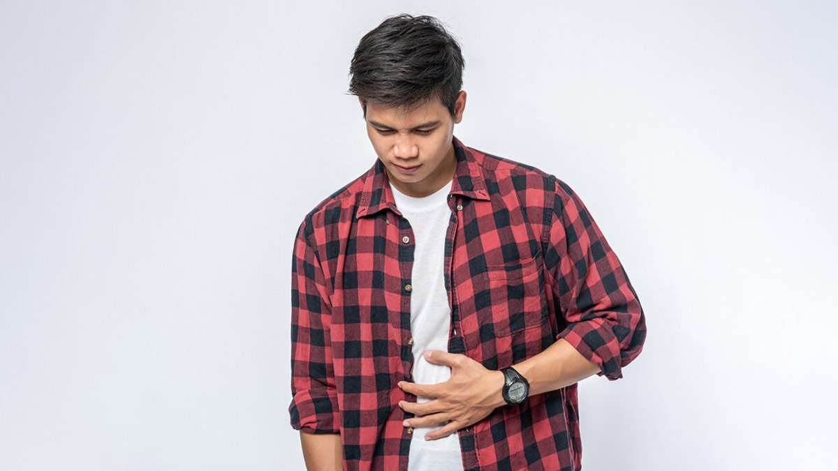 5 Lifestyle Tweaks To Manage IBS, As Per A Gastroenterologist