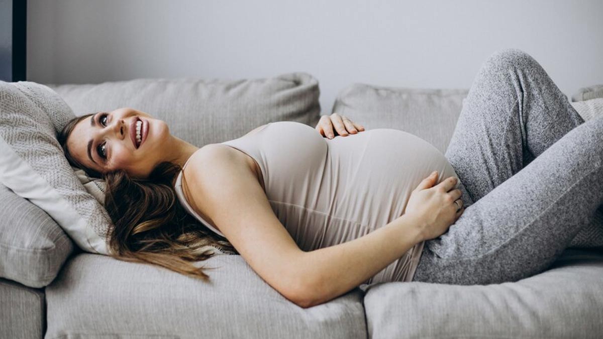 क्या IVF ट्रीटमेंट के बाद पूरी तरह बेड रेस्ट करना जरूरी होता है? डॉक्टर से जानें सच्चाई 