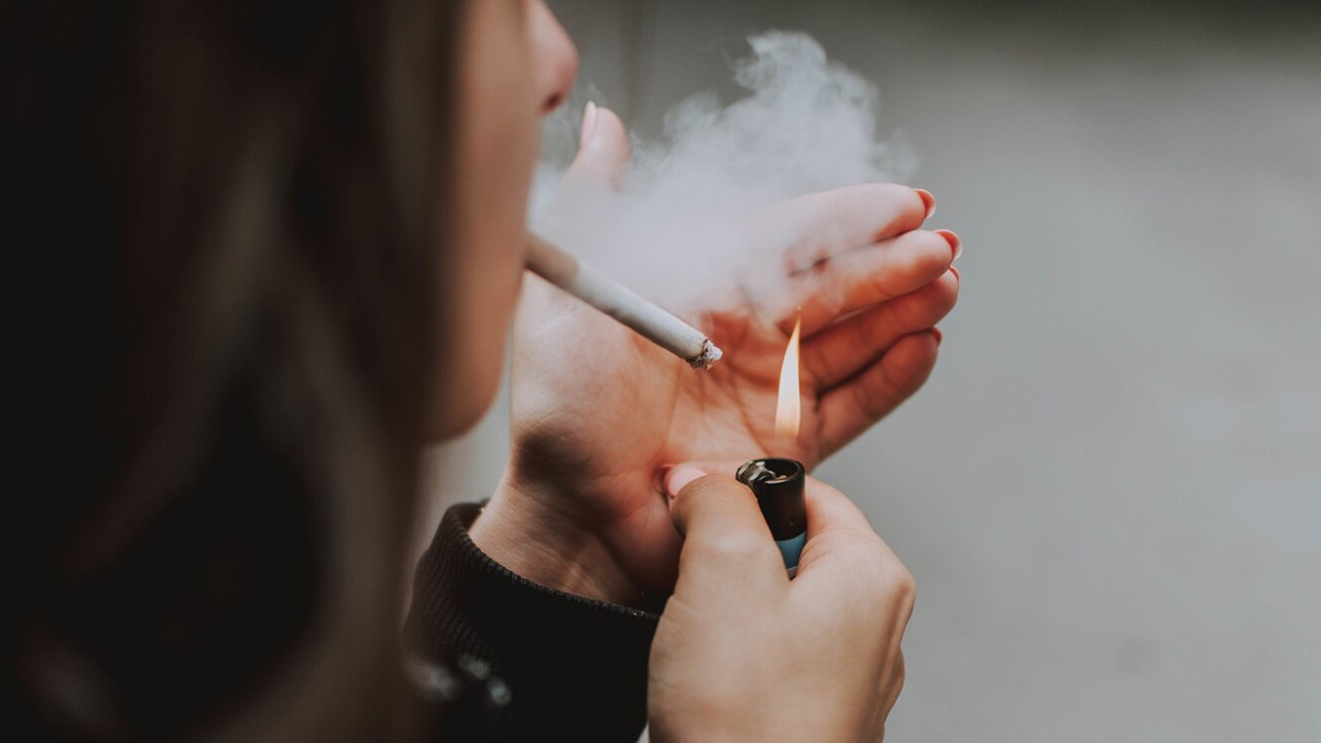 Can Smoking In Air Conditioned Room Is Bad For Health