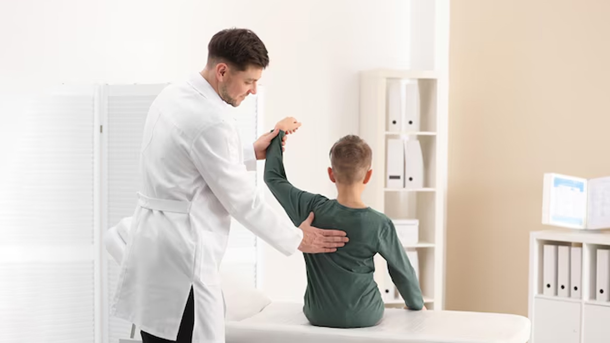 Kyphosis In Children In Hindi 