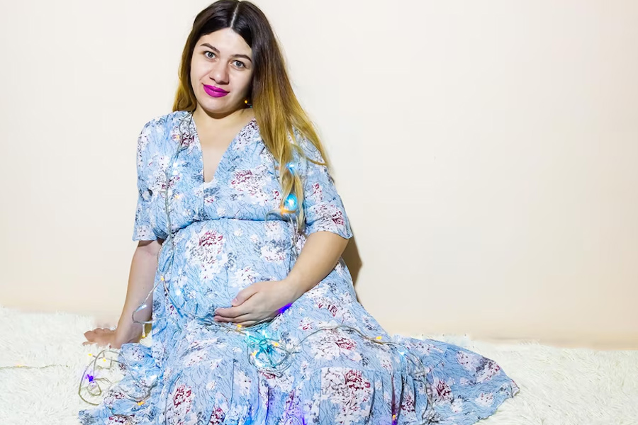 pregnant-woman-outfit