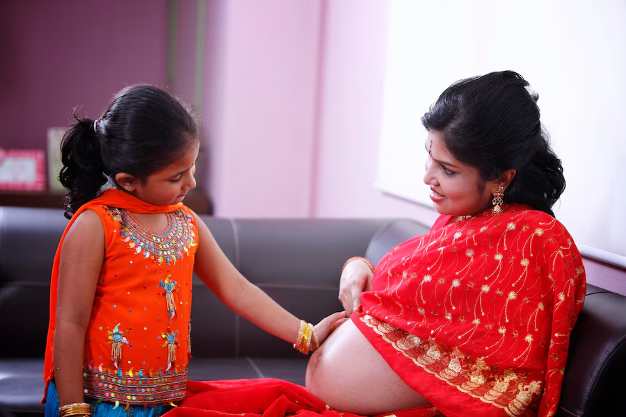 pregnant-woman-resting