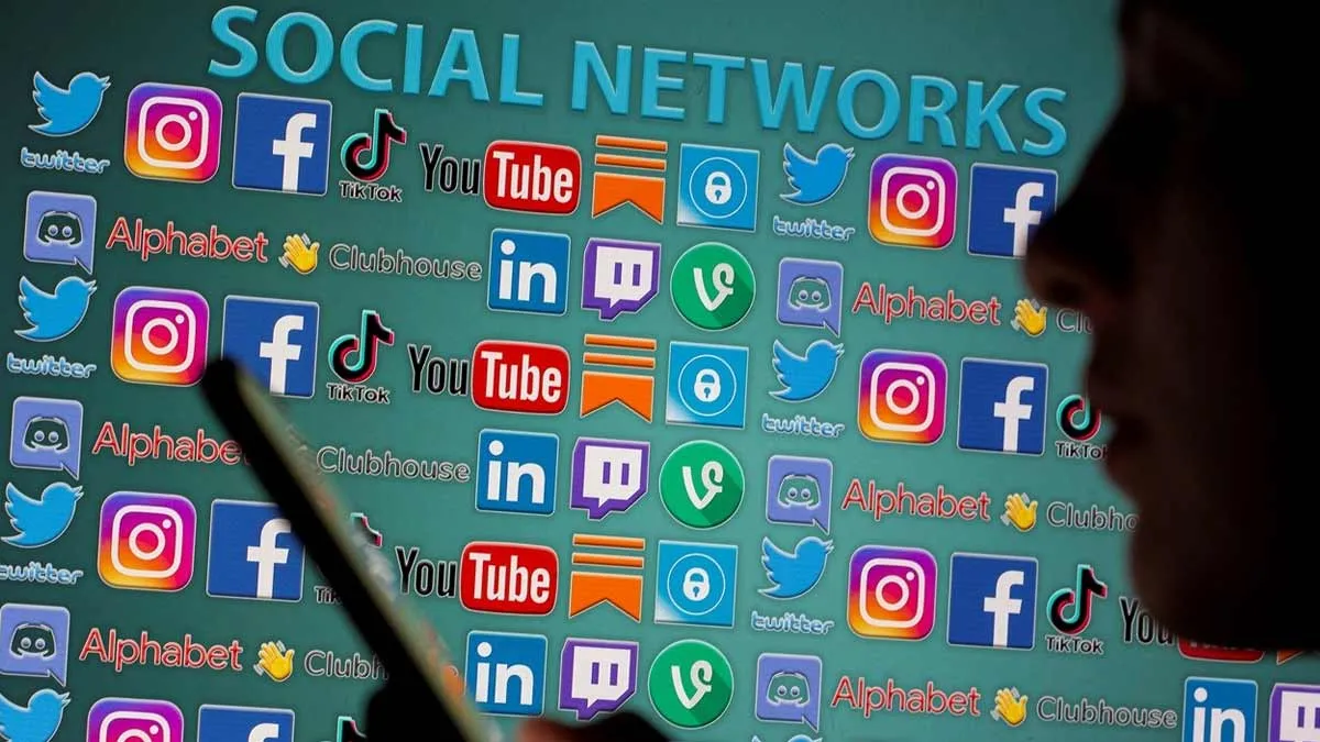 Australia Bans Social Media for Under-16s: Exploring the Harmful Effects on Young Minds