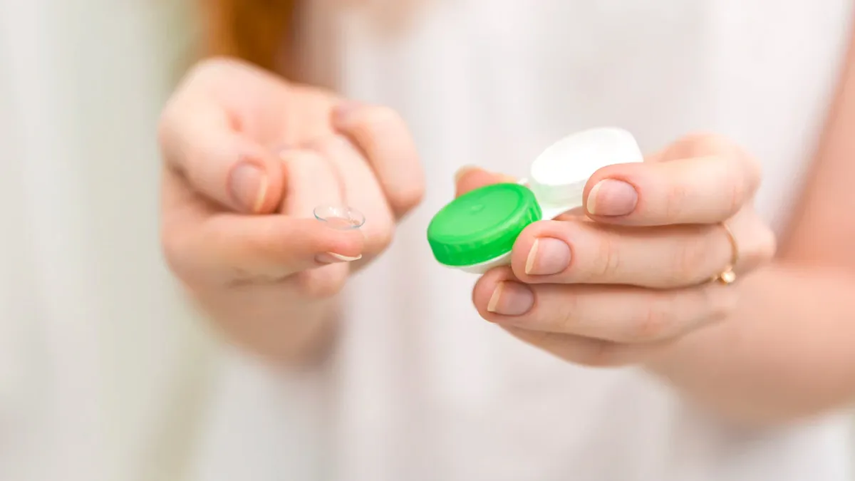 23-Year-Old Woman Loses Vision After Swimming With Contact Lenses: The Dangers You Need To Know Beforehand