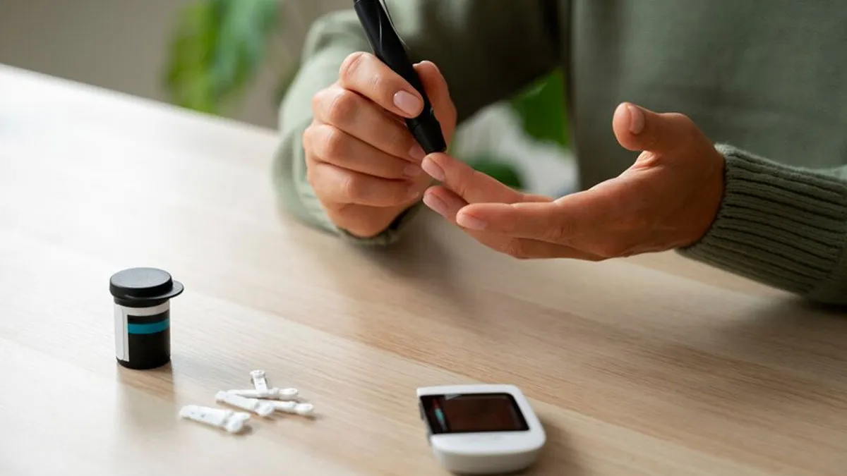 World Diabetes Day 2024: Expert Shares The Right Time To Test Your Blood Sugar And The Correct Way To Do It