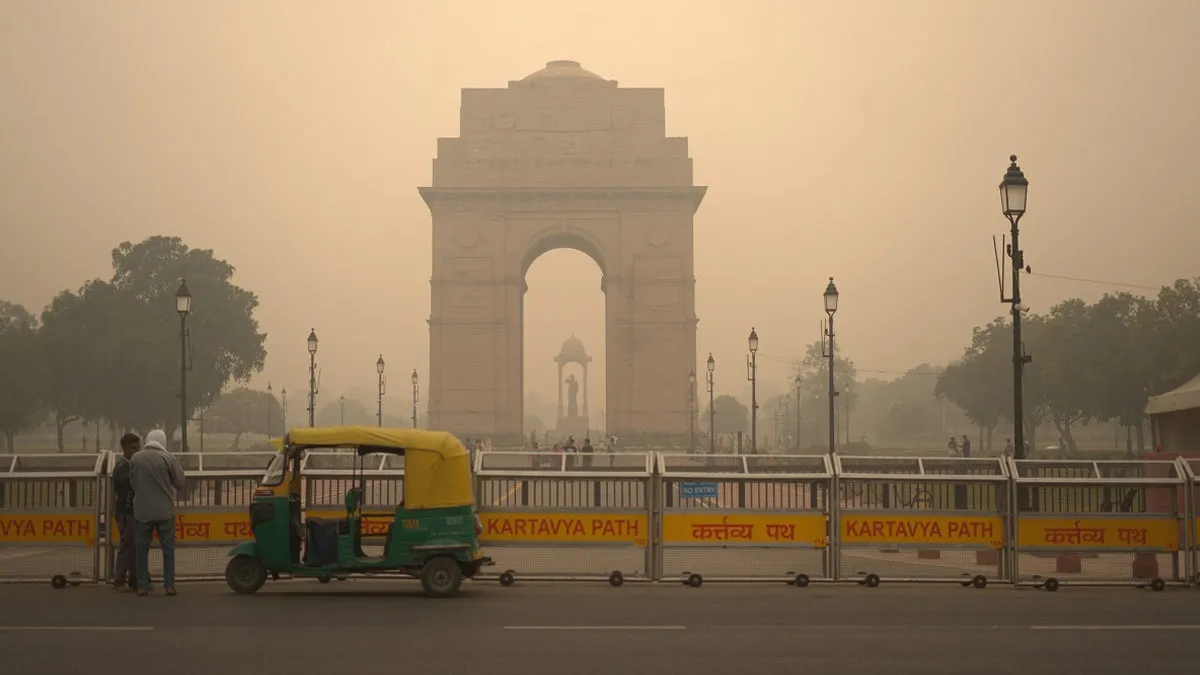 Delhi Air Pollution: Air Quality Remains 'Very Poor' as AQI Soars Past 500 in NCR