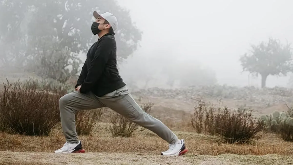 Running in Cold Weather: 8 Tips For Exercising Outdoors During Winter