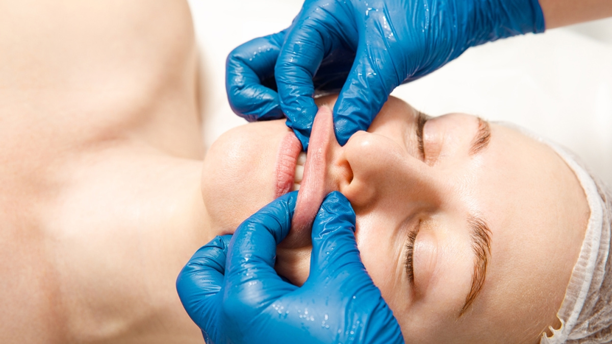Discover Buccal Massage in Costa Mesa: The Secret to a Sculpted Jawline?