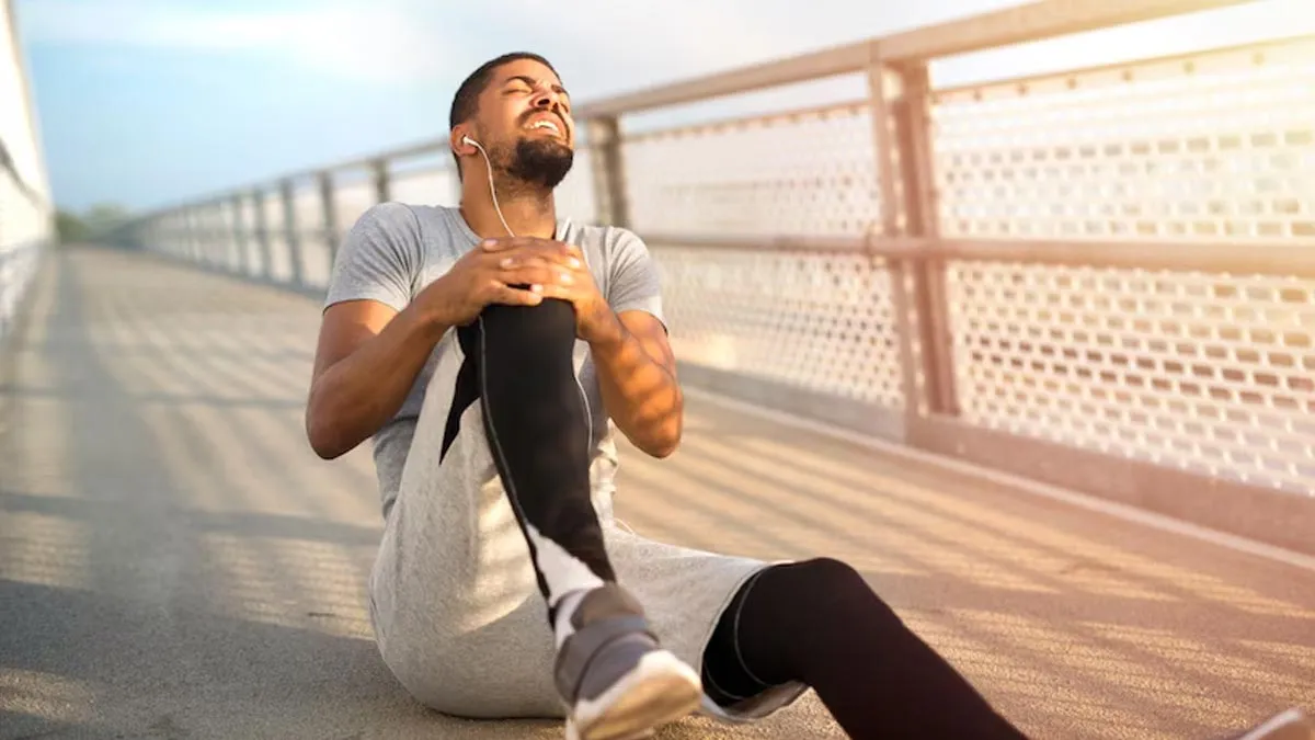 Why Does A Change In Temperature Cause Joint Pain? Doctor Explains