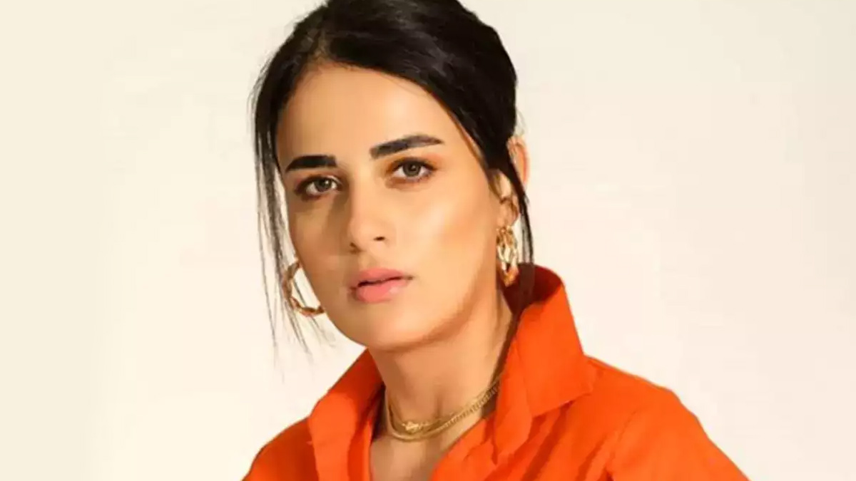 Radhika Madan Swears by Bulletproof Coffee to Kickstart Her Day—But Is It Really Healthy?