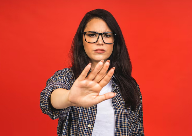 people-pleasing-and-health-issues