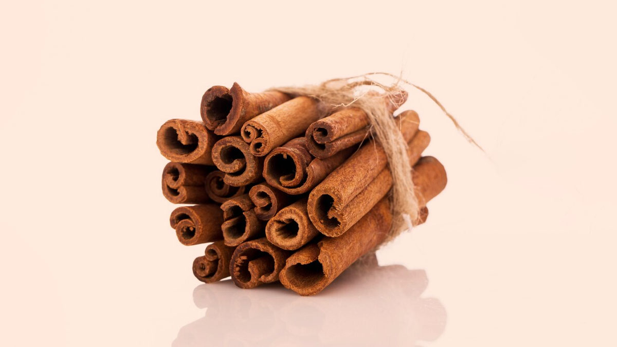 Can Cinnamon Reduce Cardiovascular Risk For Those With PCOS? Here’s What You Should Know