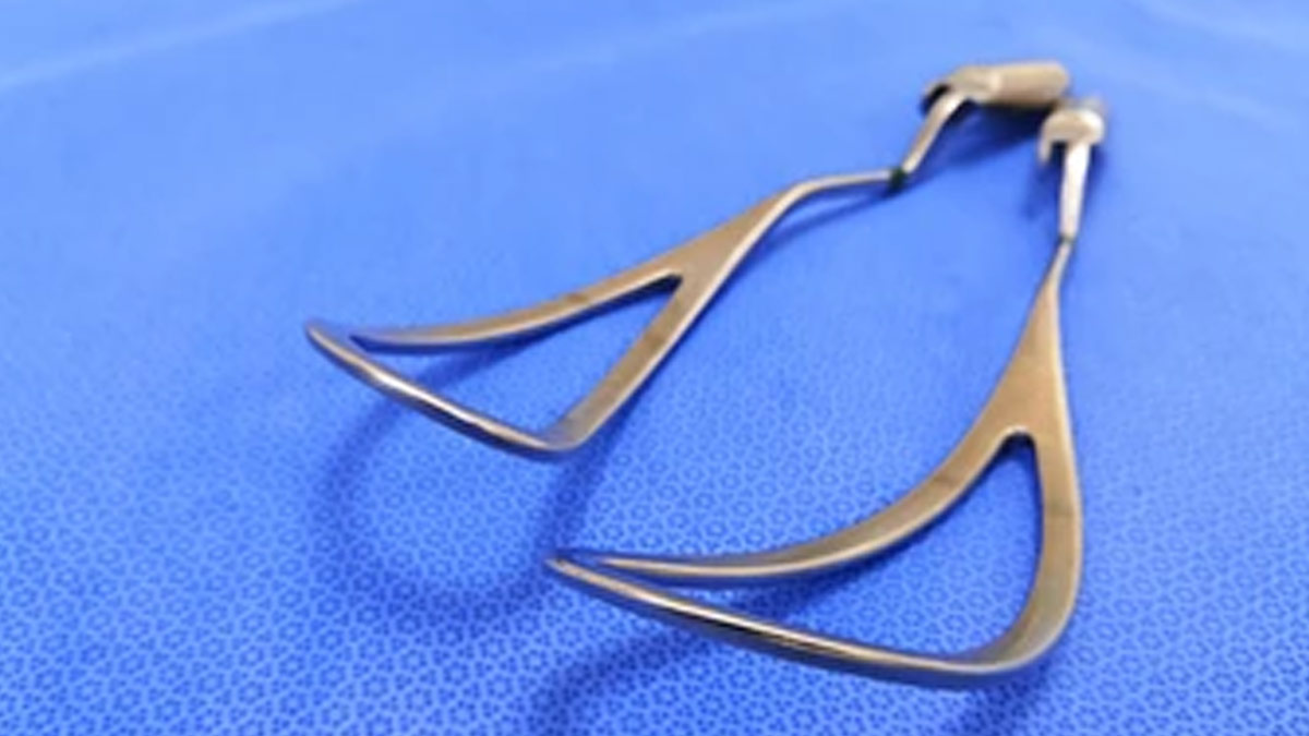 Art of Forceps Delivery: Expert Explains The Techniques, Benefits, Risks, and Considerations