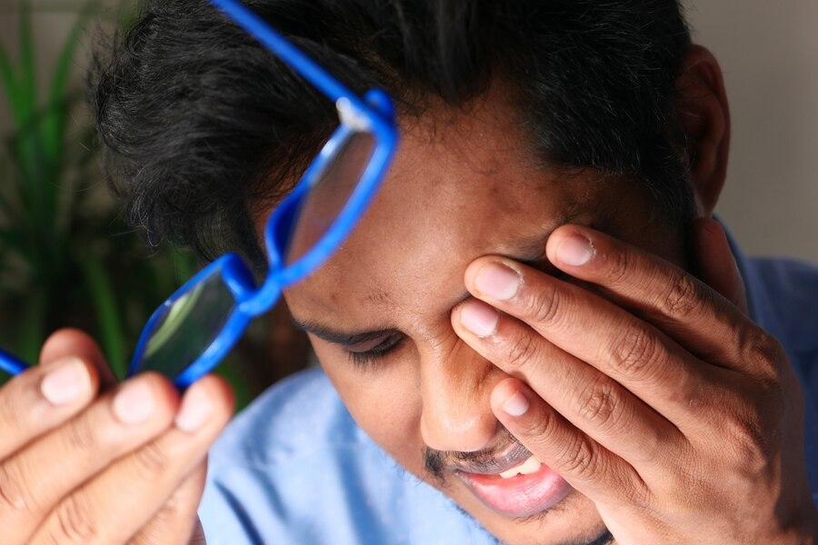 elton-john-vision-loss