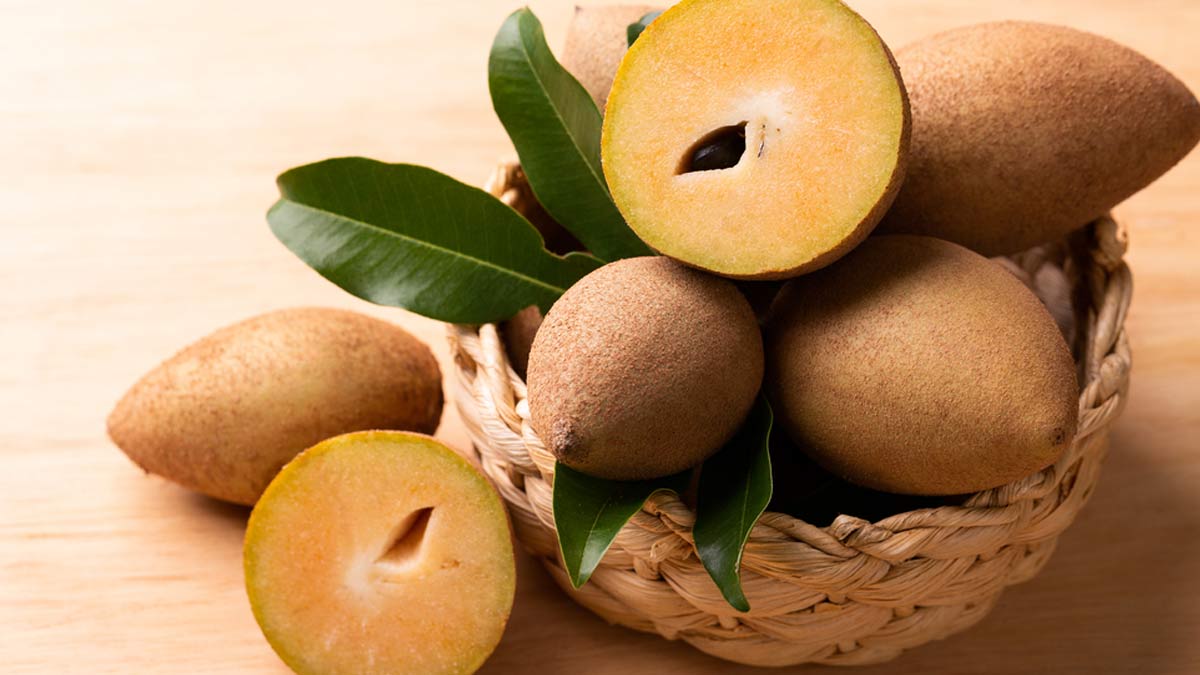 सर्दियों में चीकू क्यों खाना चाहिए | OnlyMyHealth