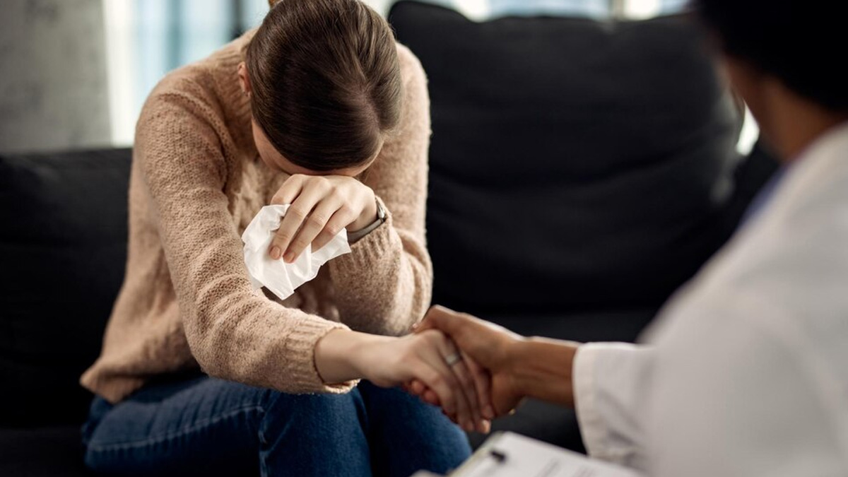 depressed-women-heart-risk