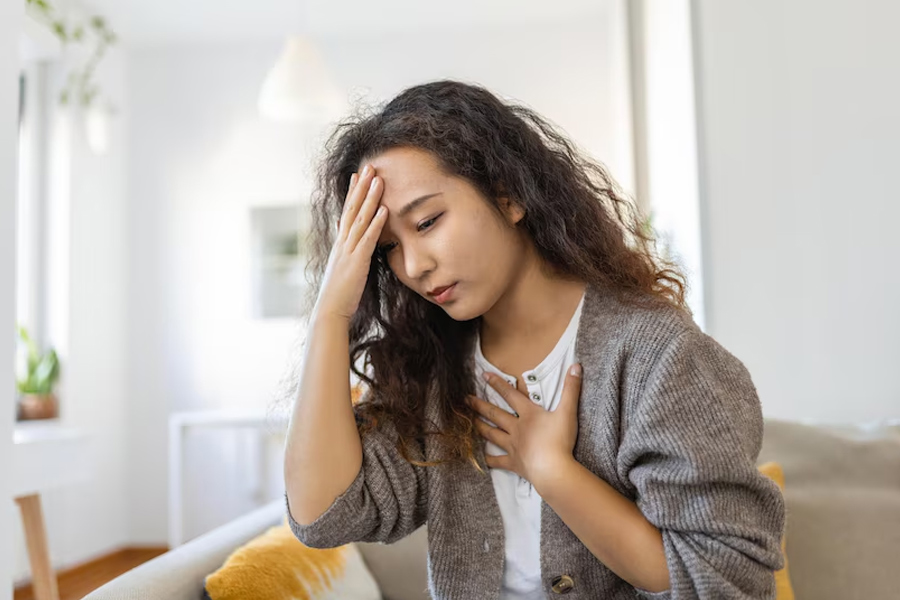 3-anxiety-palpitations