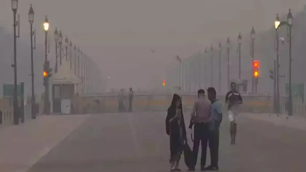 Delhi-NCR Chokes on 'Poor' AQI: Govt Revises GRAP Norms to Combat Toxic Air — Key Changes Revealed!