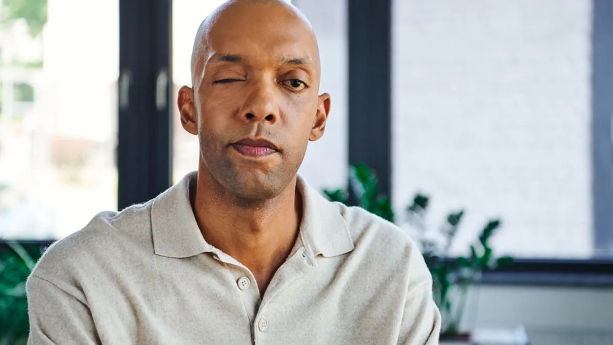 From Drooping Eyelids To Muscle Weakness: Learn What Is Myasthenia Gravis, Its Causes, Symptoms, And Treatment
