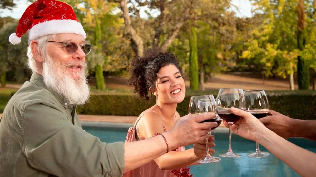 Struggling To Go Slow On Your Pre-Holiday Booze? Scientists Say You'll Stop By THIS Simple Method