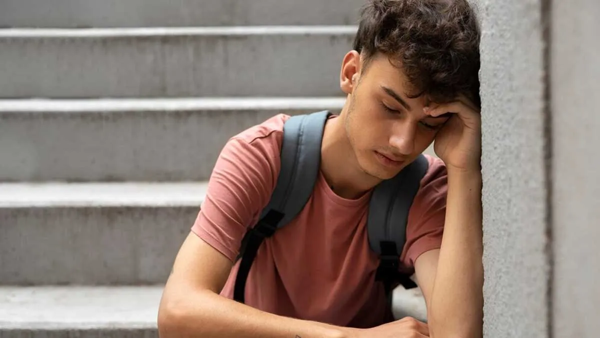 Teen Mental Health Crisis: Over 75% Of Adolescents Struggling With Depression And Anxiety | Management Tips