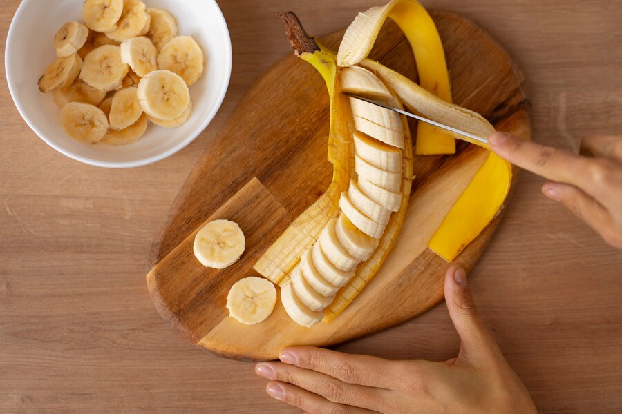 bananas-pros-and-cons-for-sleep