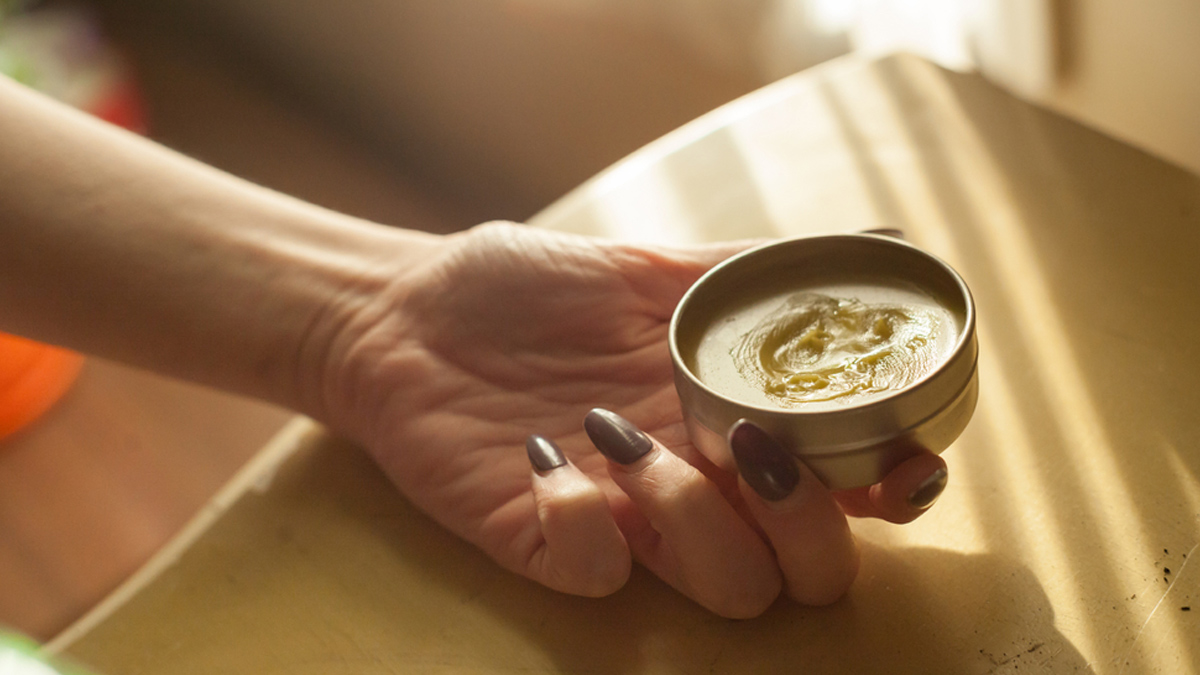 natural-sore-muscle-rub