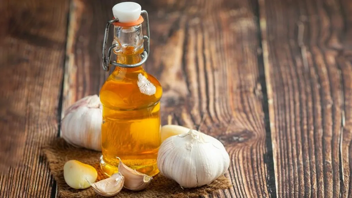 Health Benefits Of Garlic Oil: How Does It Help You Prevent Infections
