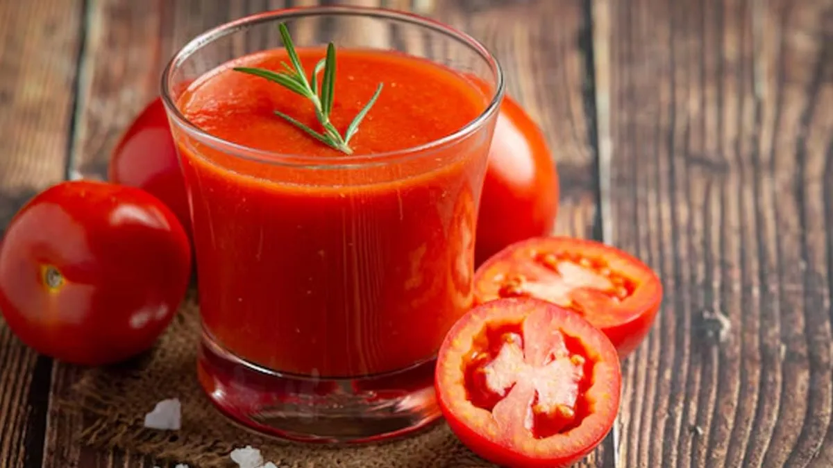 How to use tomato juice to regrow hair in bald patches