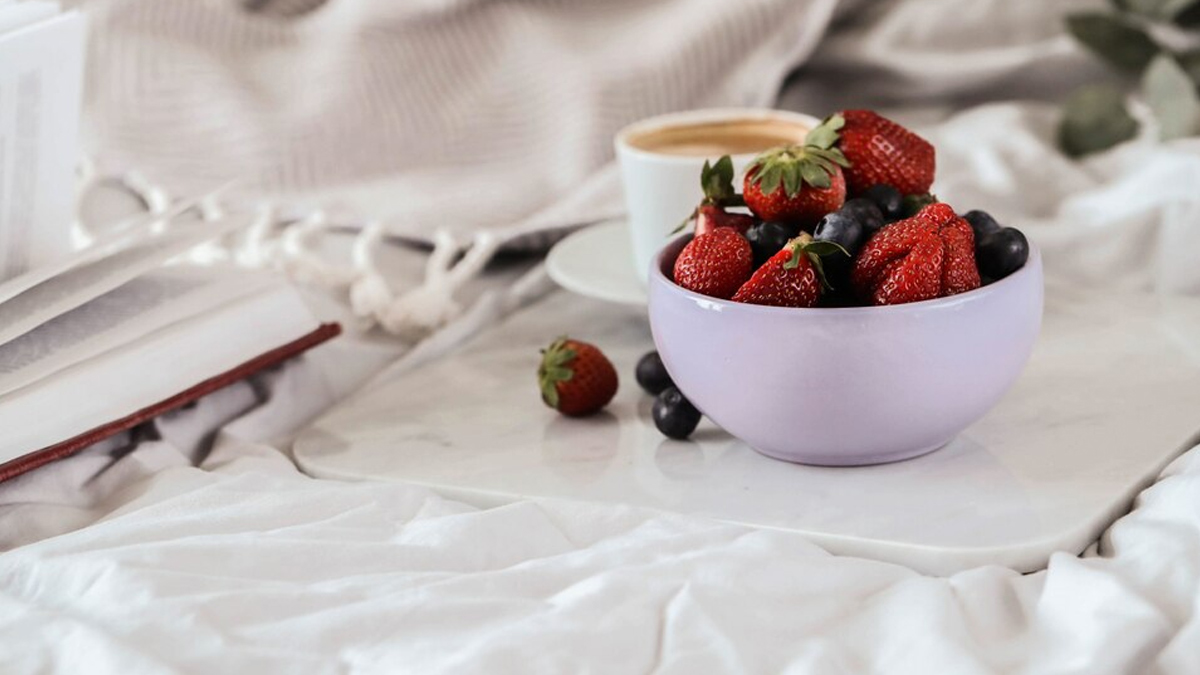 only-fruit-breakfast-risks-and-benefits