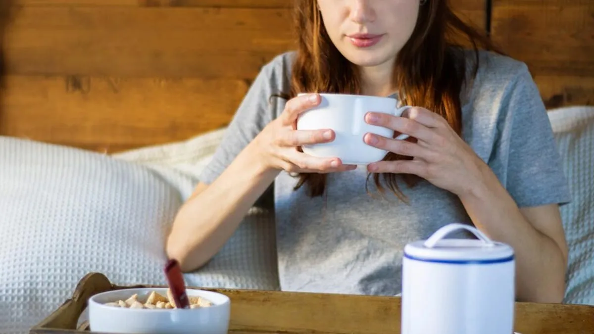 What Drinking Tea Right Before Bedtime Does To Body