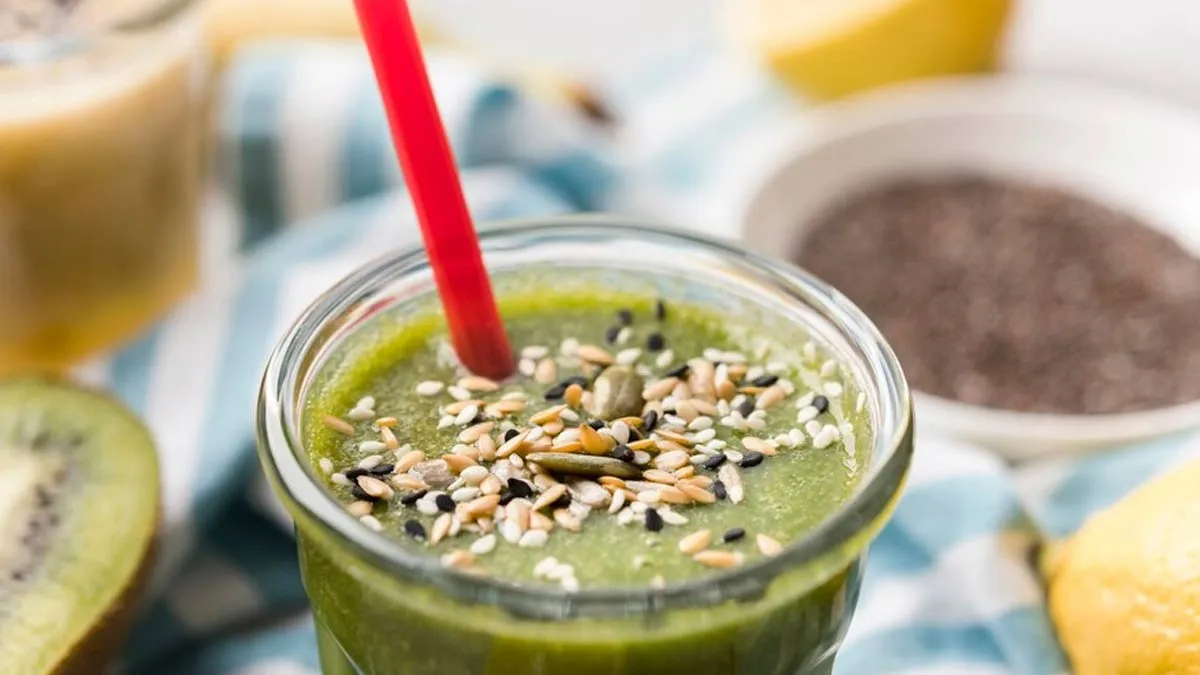 Healthy Diet: Seed-Based Smoothies For Hormonal Balance And Weight Management